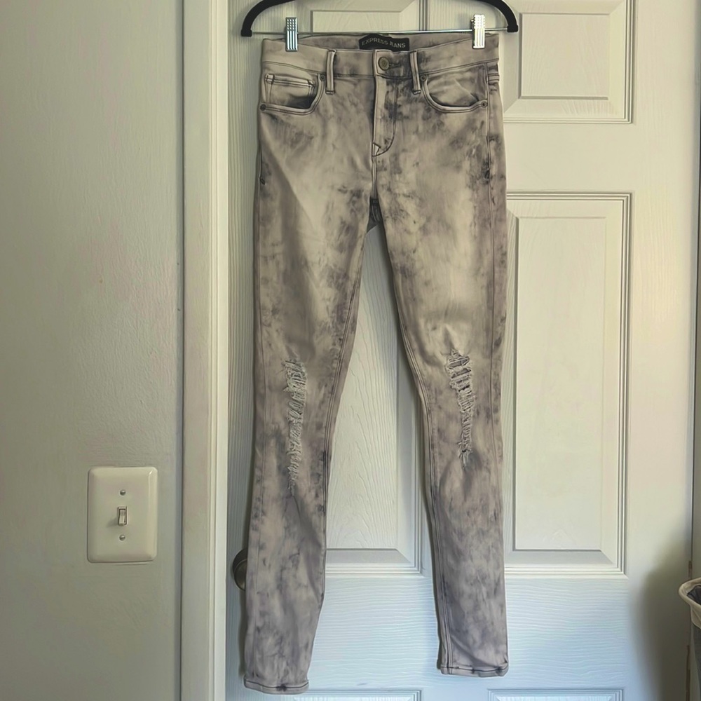 Express acid wash legging/ mid rise jean- size 4